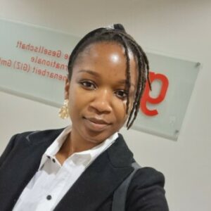 Profile photo of Yanne Manuela